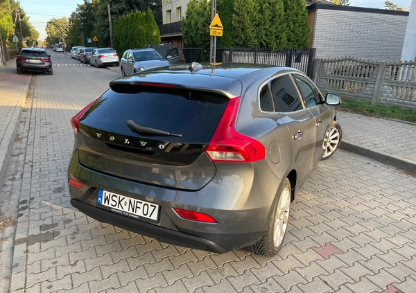 Volvo V40 cena 34950 przebieg: 278900, rok produkcji 2013 z Warszawa małe 781